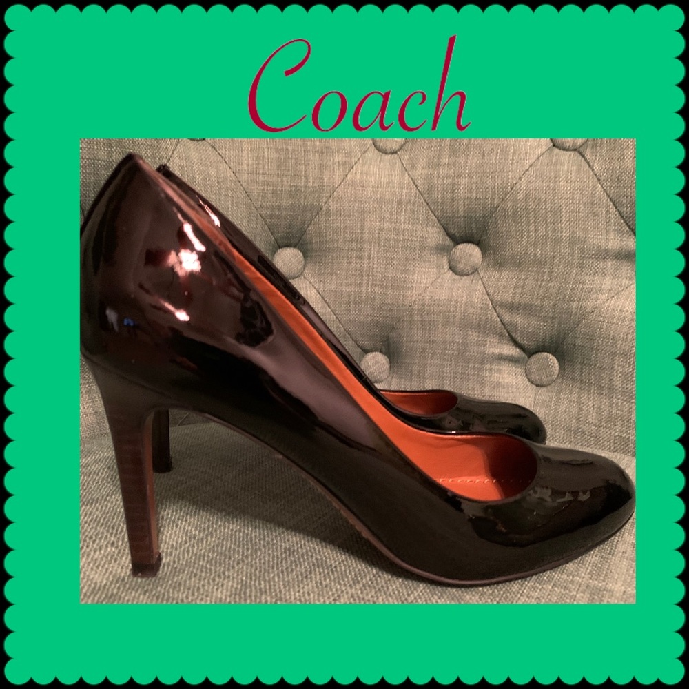Coach Round Toe Patent Leather High Heel Pumps EUC